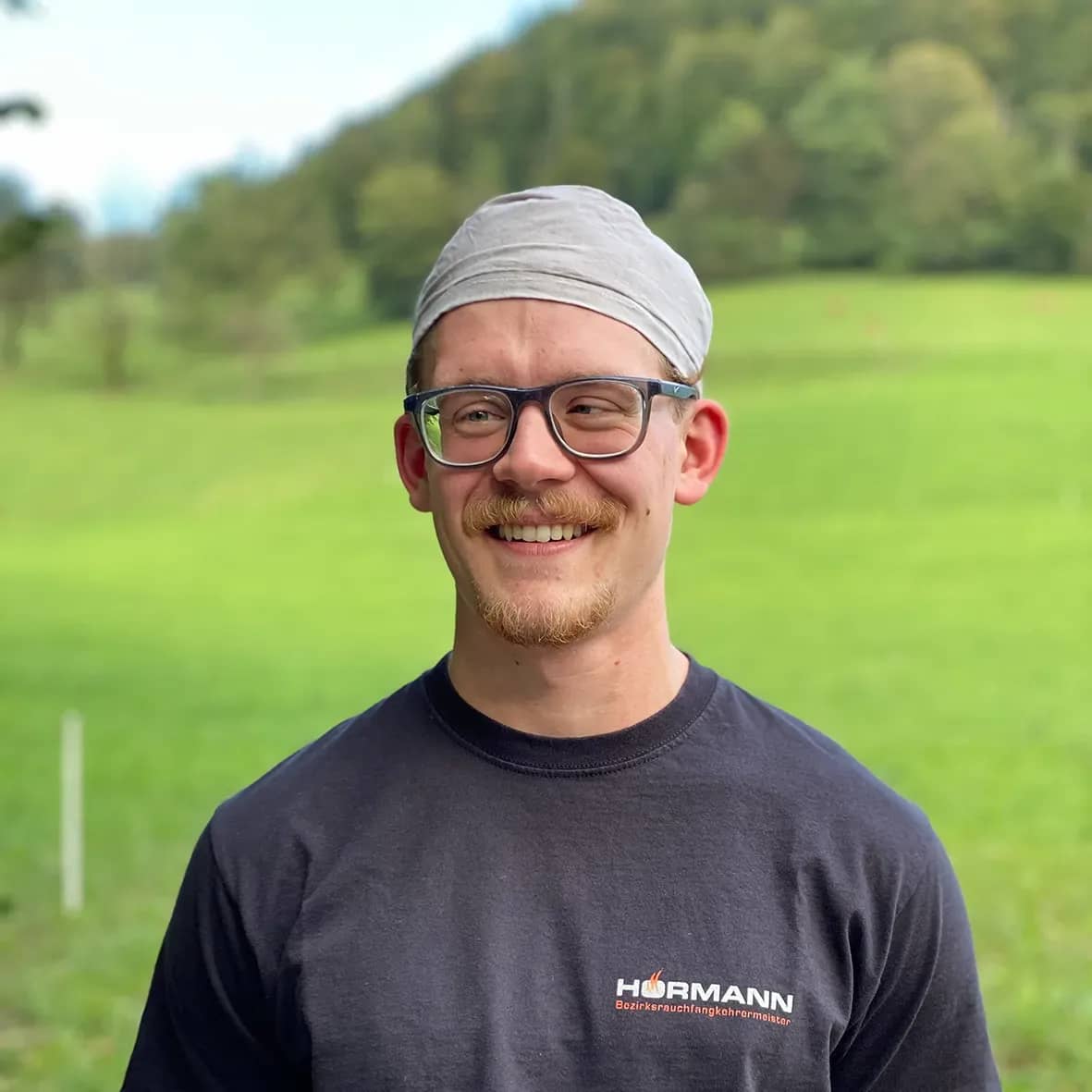 Adrian Reiter Mitarbeiterbild